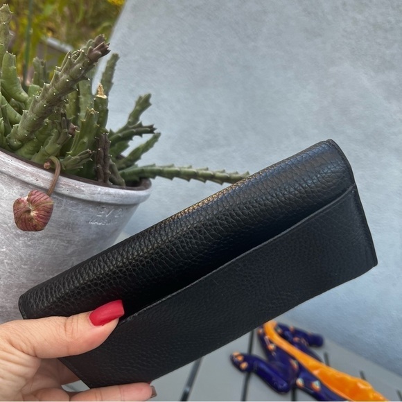 Michael Kors Sullivan Black Bifold Wallet - Picture 3 of 11